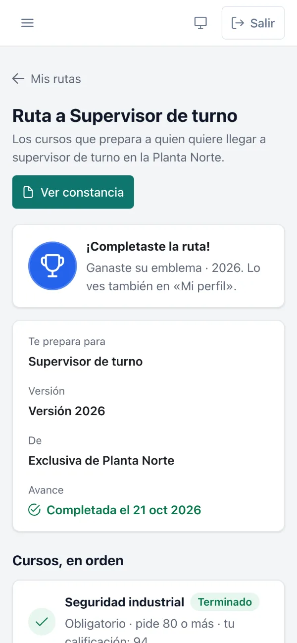 Mi ruta en el teléfono del empleado: la ruta completada, su emblema y sus cursos